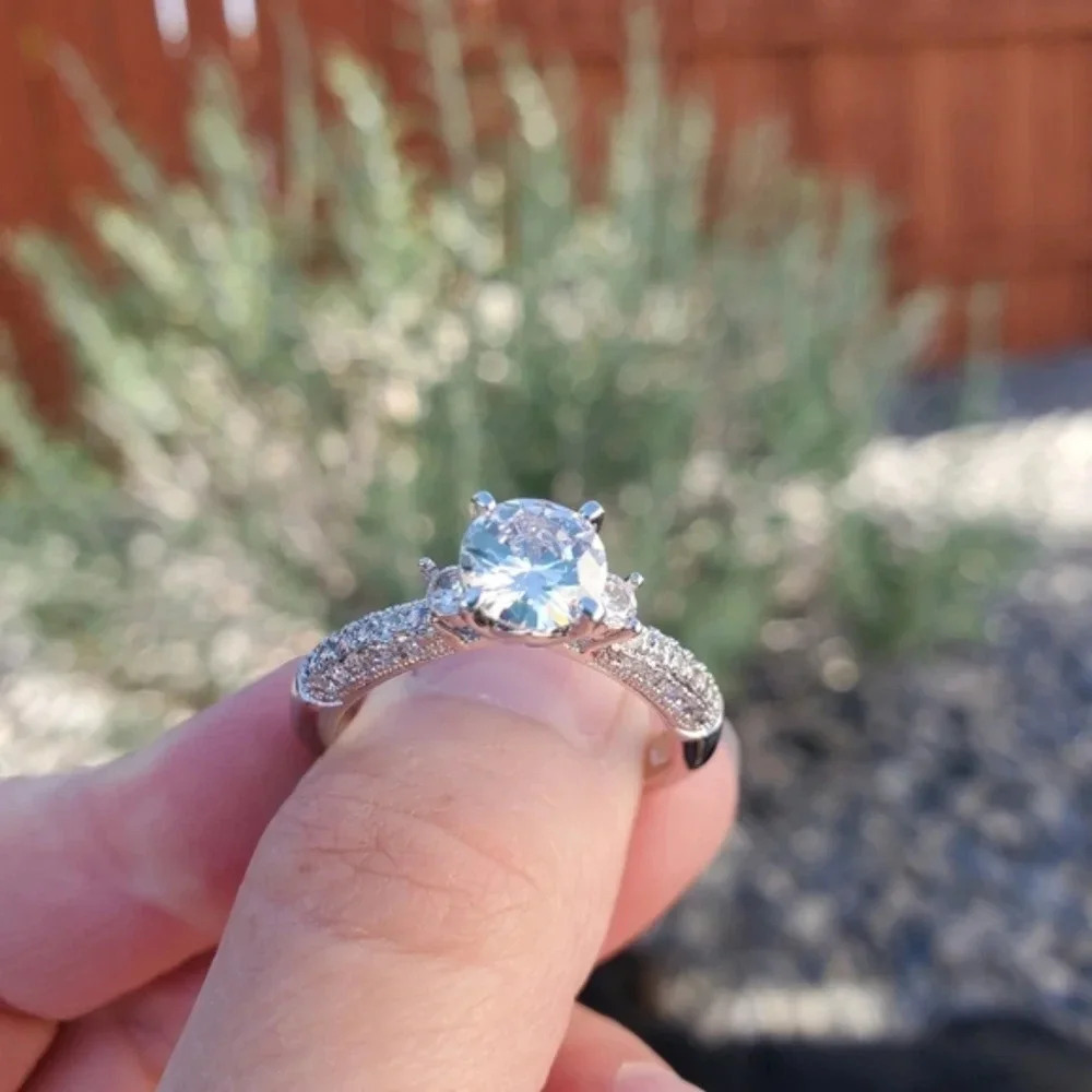 Classic Round 6.20ct Pave White Topaz Engagement Ring sz 9.5-10 - Picture 3 of 7